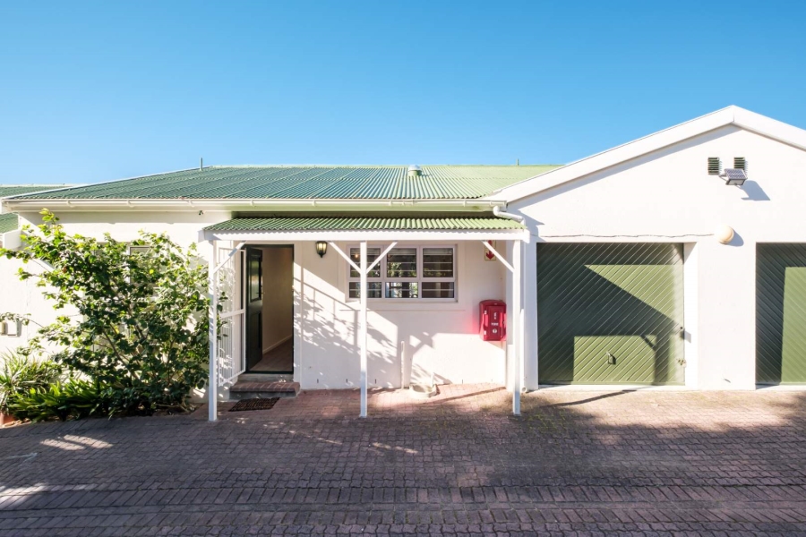 3 Bedroom Property for Sale in Lakeside Western Cape